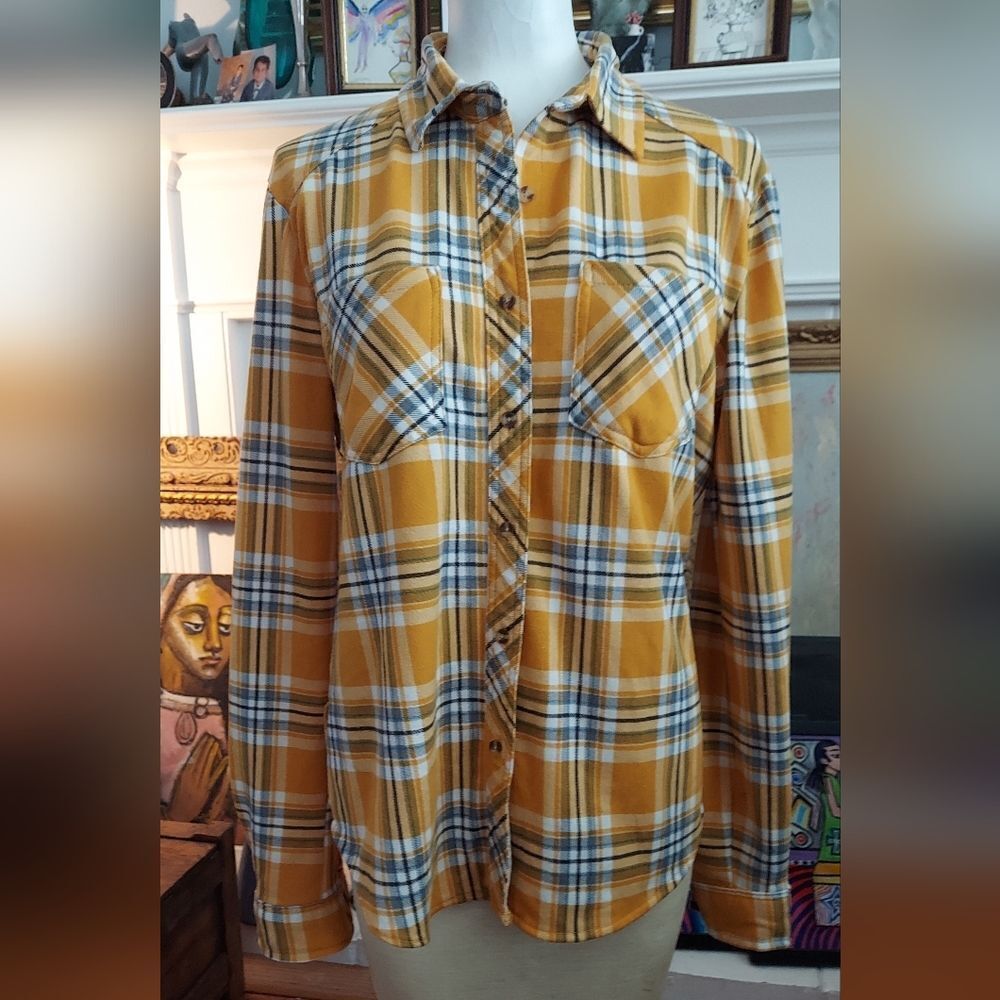 Eden and Olivia Flannel Shirt Size S
